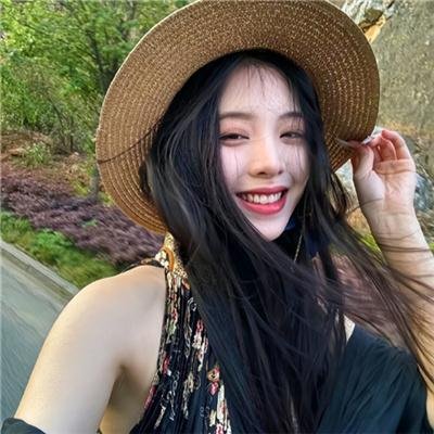 蝙蝠侠与哈莉·奎恩